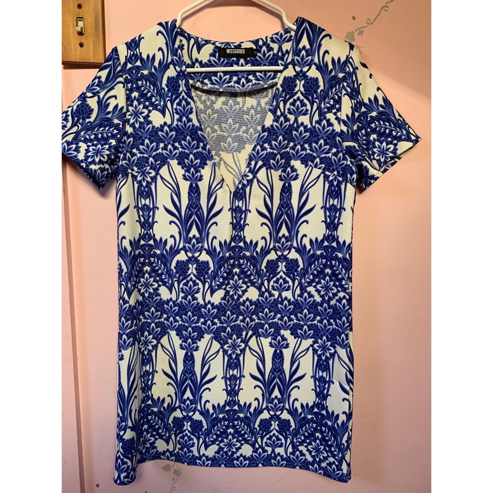 Missguided blue and white floral shift dress